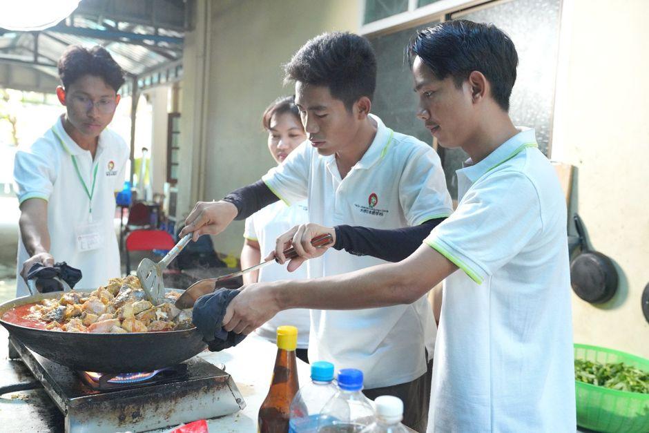 外食の調理トレーニング